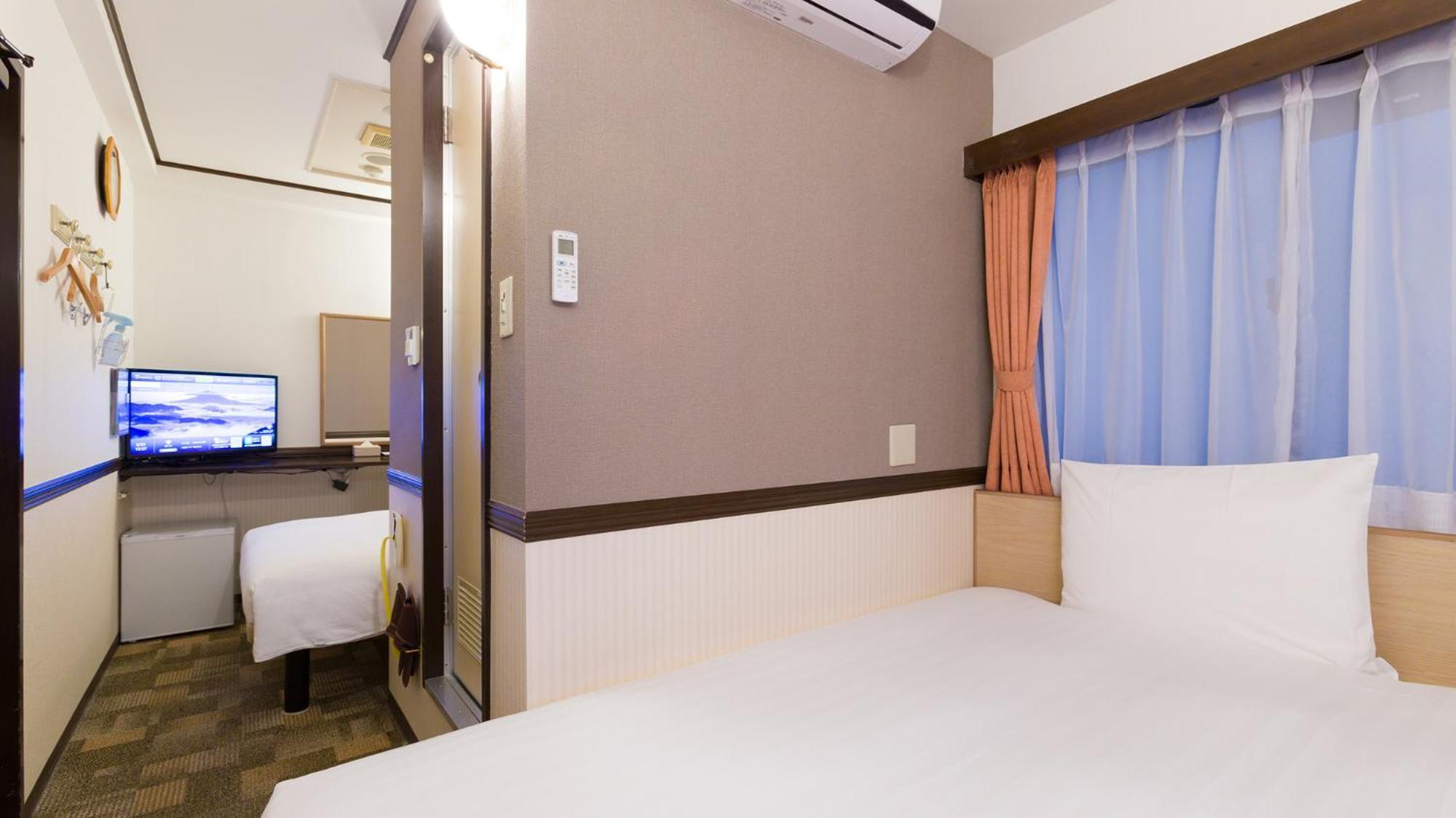 Toyoko Inn Shin-Osaka Chuo-Guchi Honkan Kamer foto